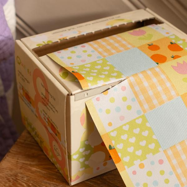 Quilted - Embossed - Medium 5" x 320'